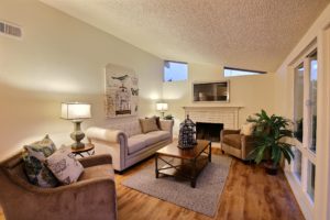 16822-lawnwood-st-ba-003